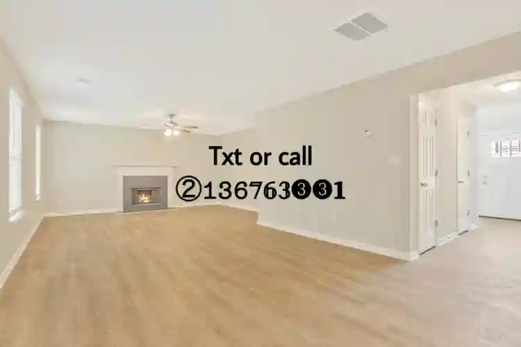 Beautiful room available