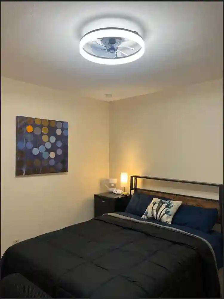 600 USD Furnished, Ut. Included