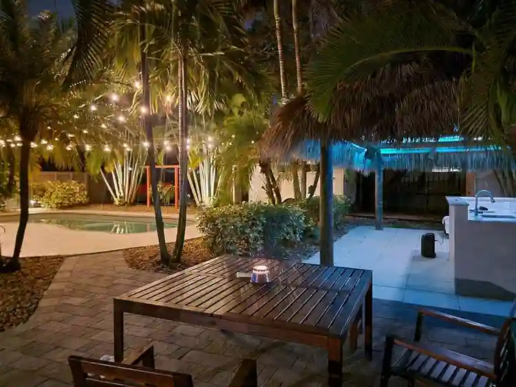 Private room 4 rent in DWN TWN FTL