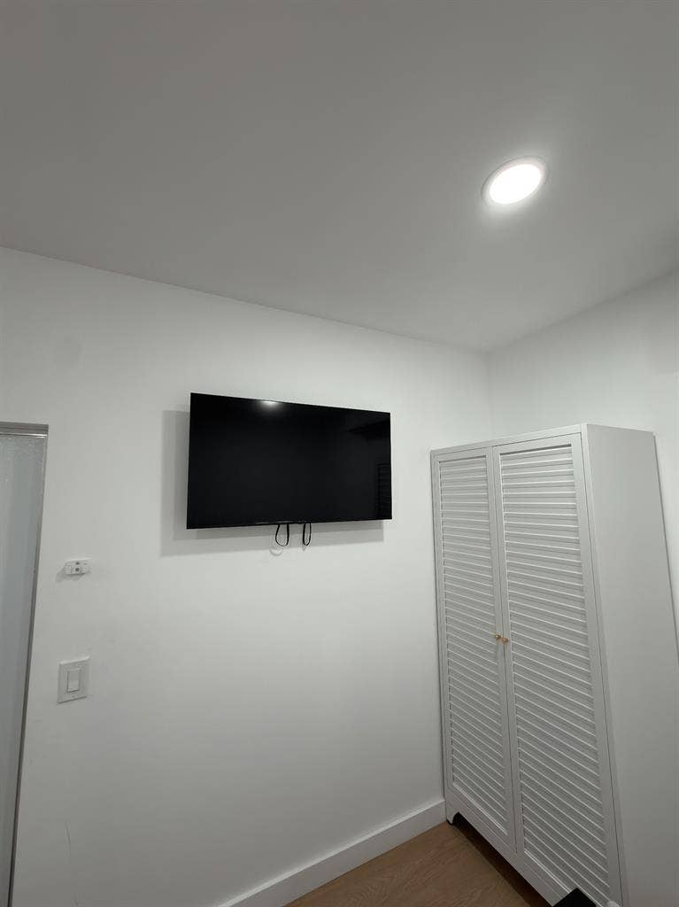 Fully Furnished Private Studio