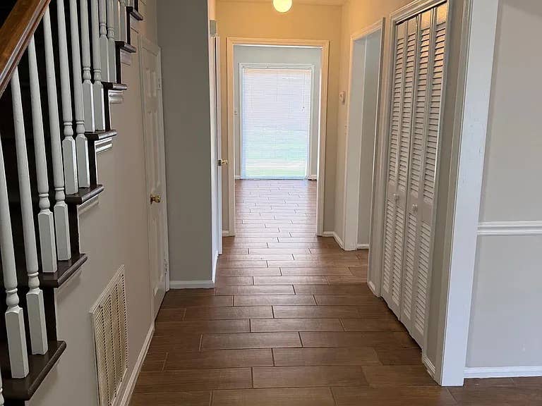 3 BR in Burlington