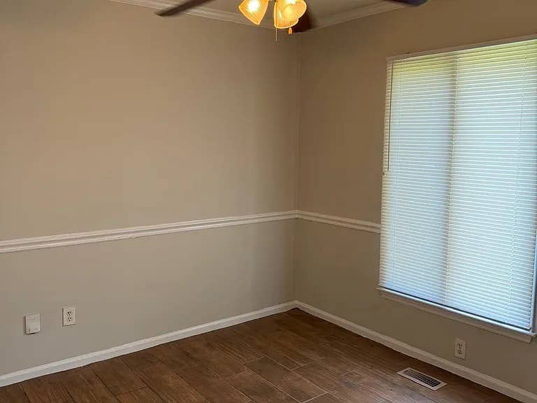 3 BR in Burlington