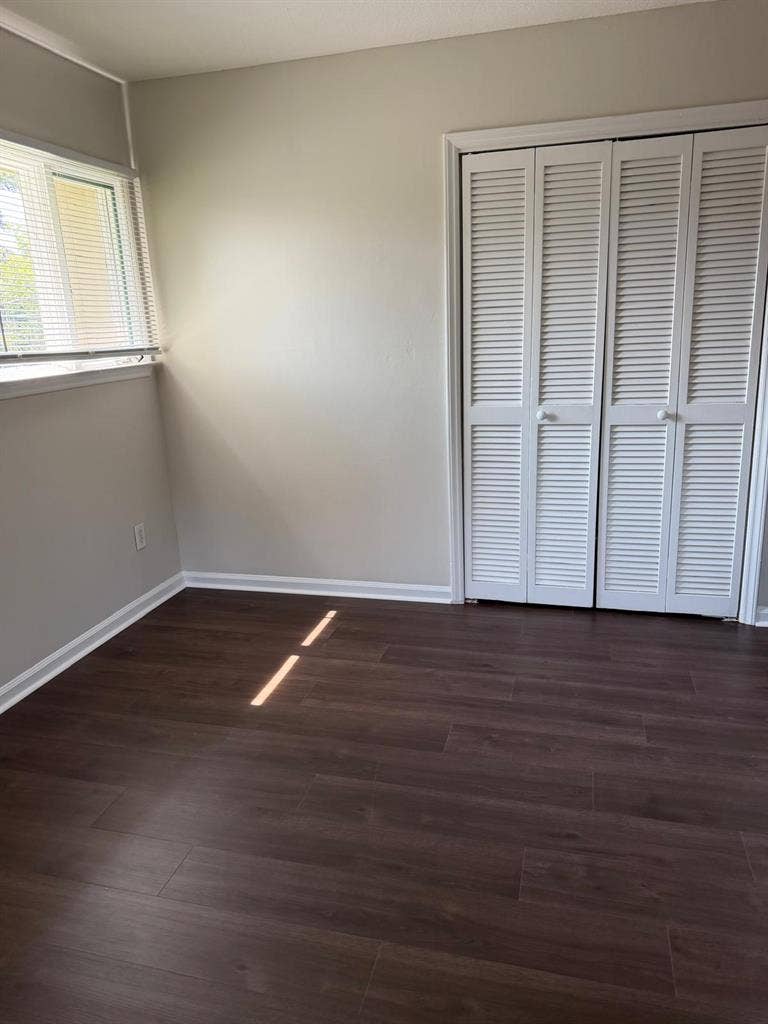3 BR in Burlington
