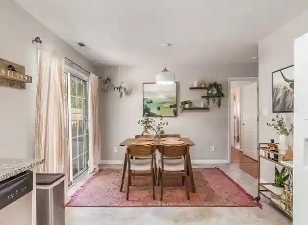 4 BR in Durham