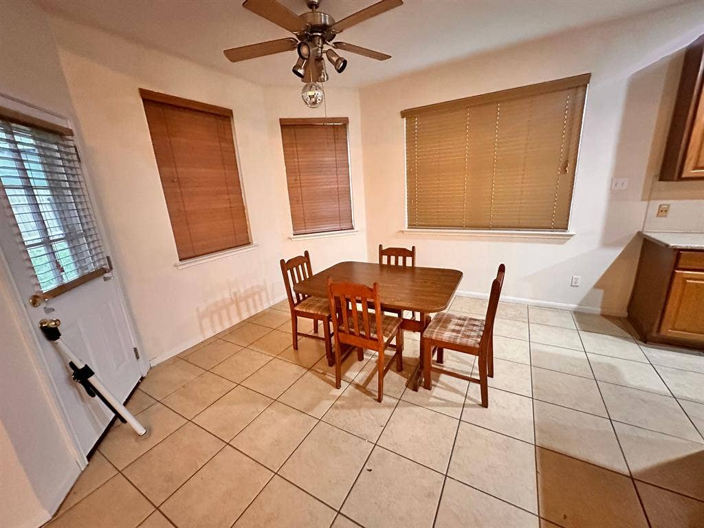 5 BR in Round Rock