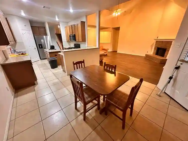 5 BR in Round Rock