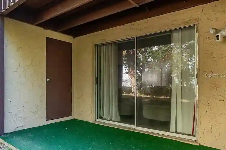 Condo for rent in great location