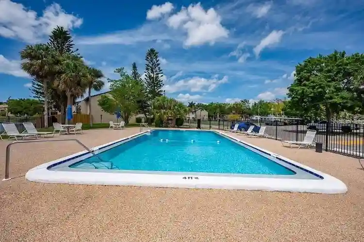 Condo for rent in great location