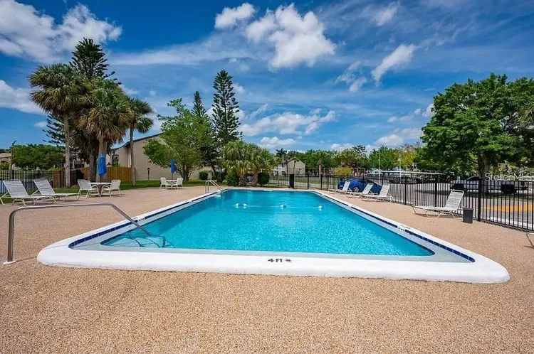 Condo for rent in great location