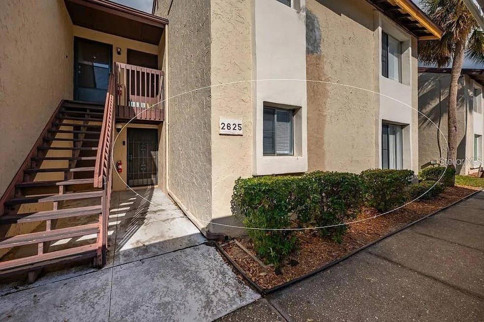 Condo for rent in great location