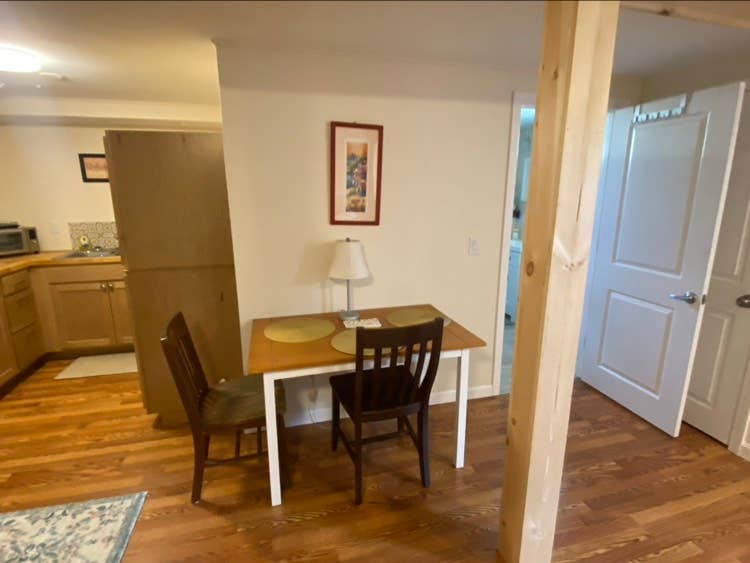 Cozy studio apt fully furnished