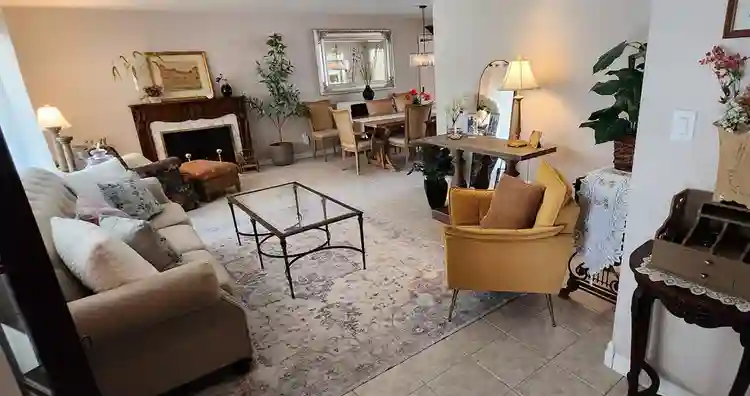 Room with Pool access and work area