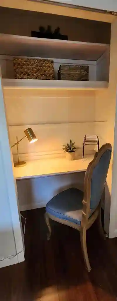 Room with Pool access and work area