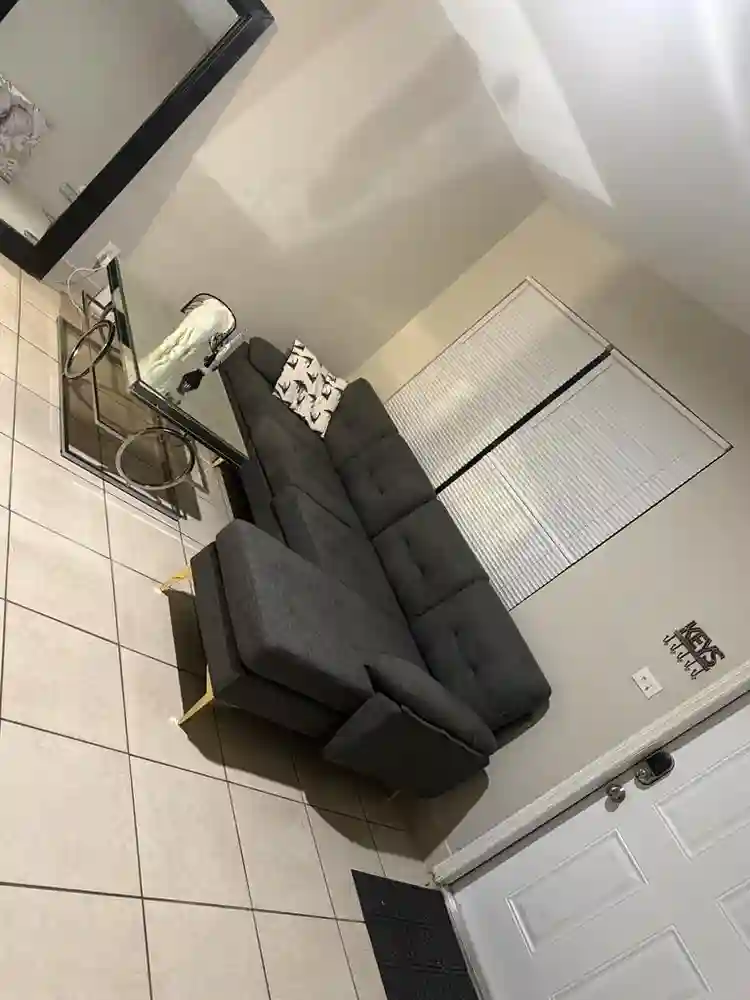 Private Room for Rent (Miami)