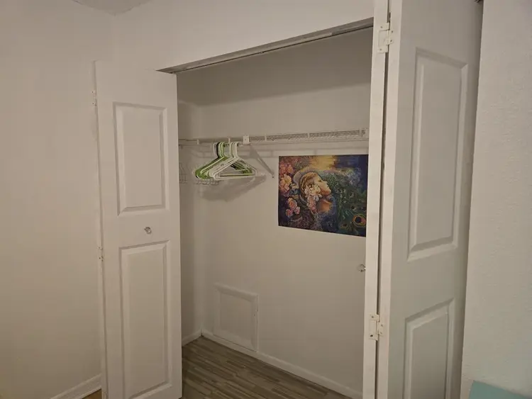 Room for rent 800.00 per month
