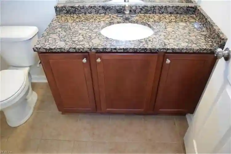 Room for rent near gate 4