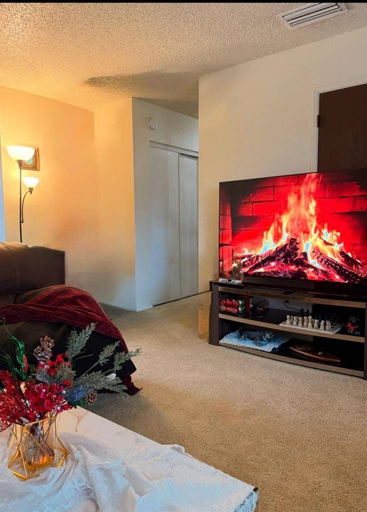 $850 furnished room all included