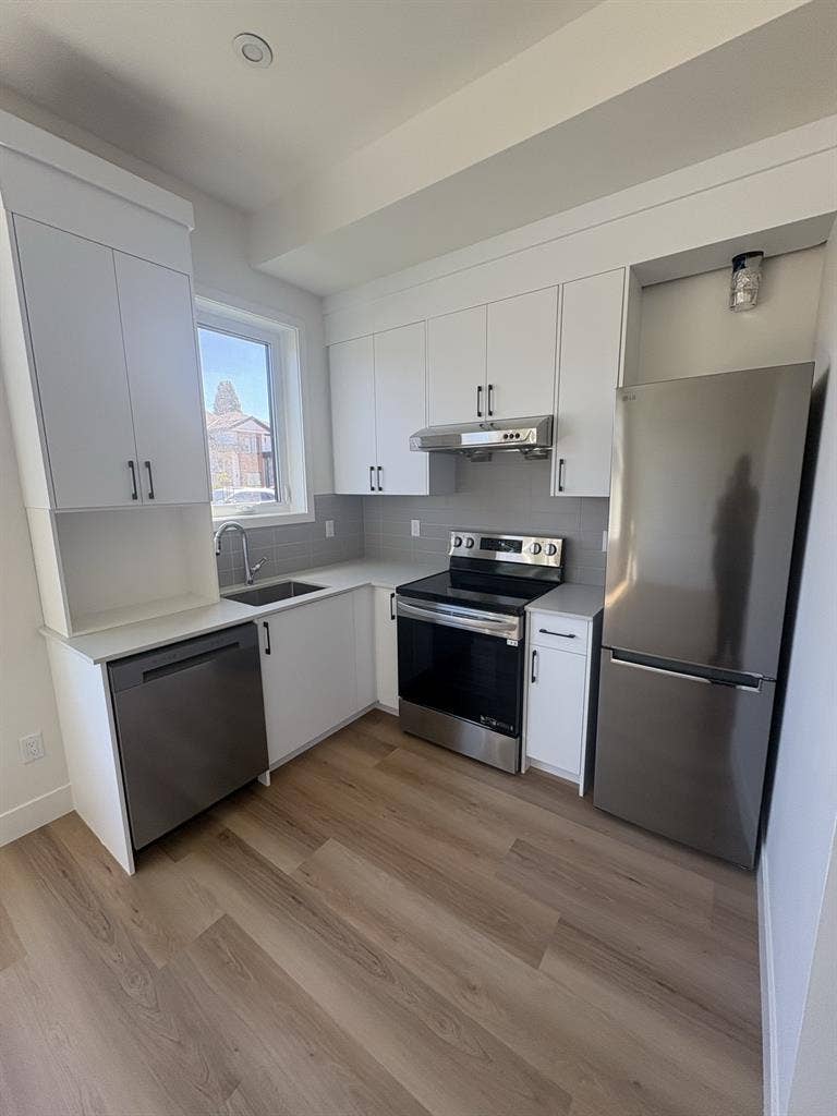 Brand new 2 bedroom, 1 bathroom!