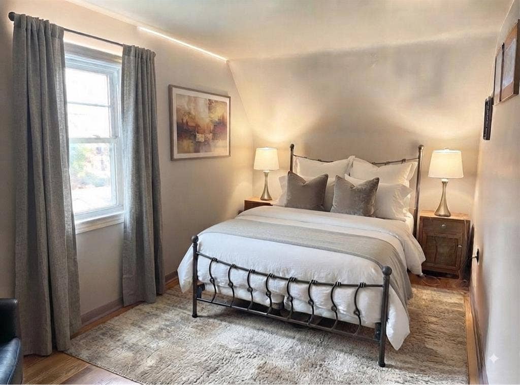Female only furnished home to share