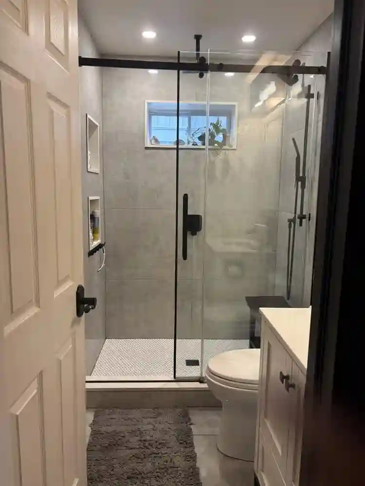 Female only furnished home to share