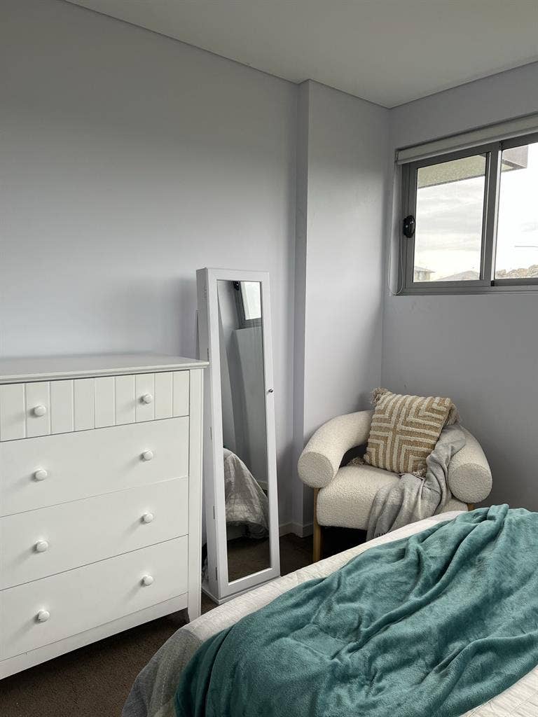 Private room & bathroom
