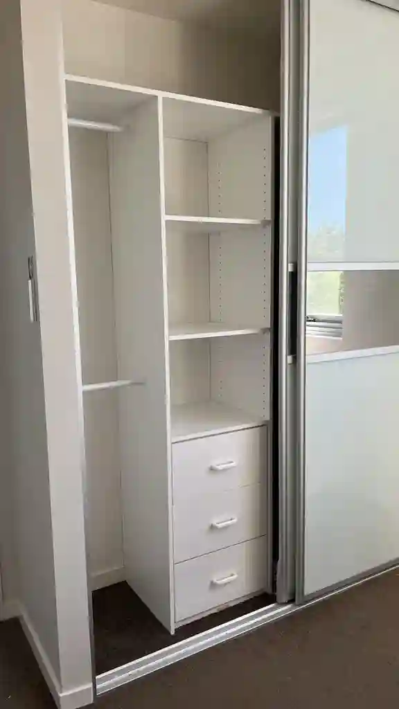Private room & bathroom