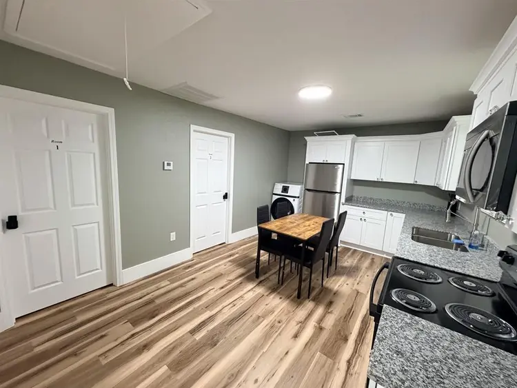 Furnished Room – All Bills Included
