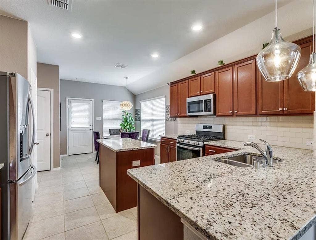 Single Family Home