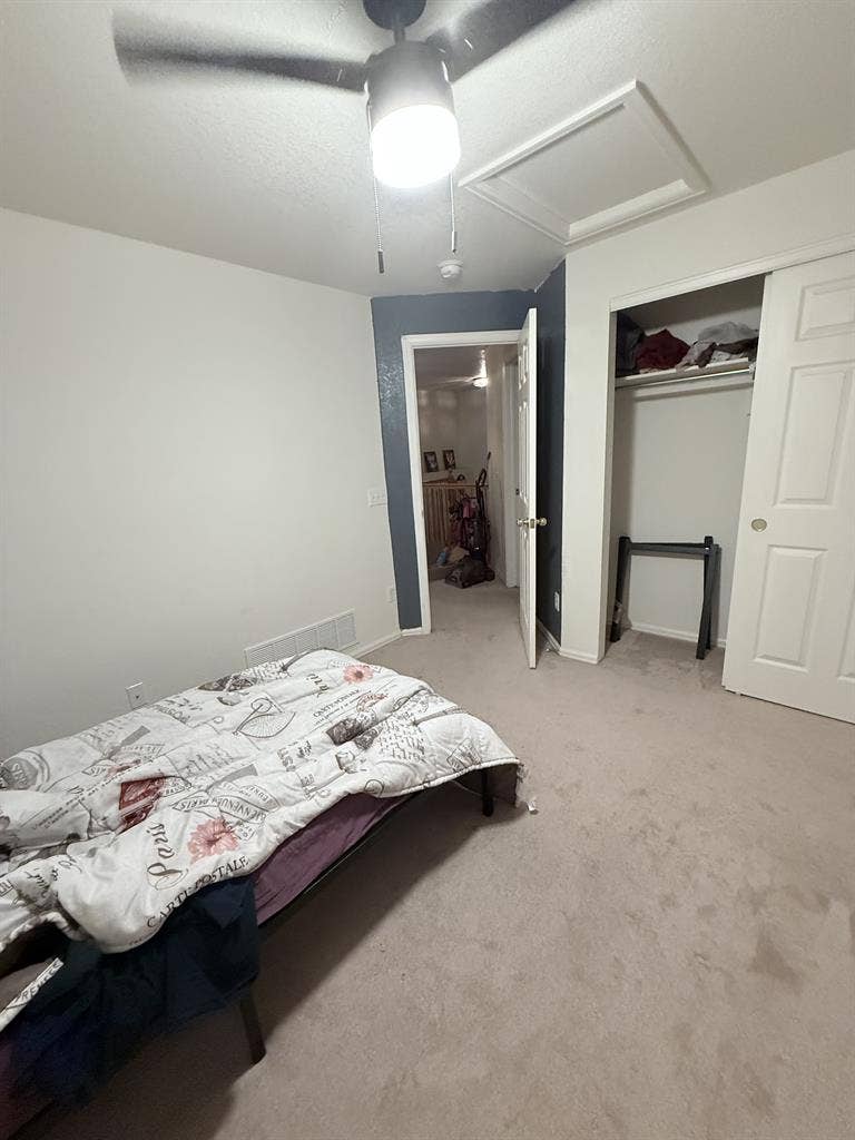1-2 rooms available immediately.