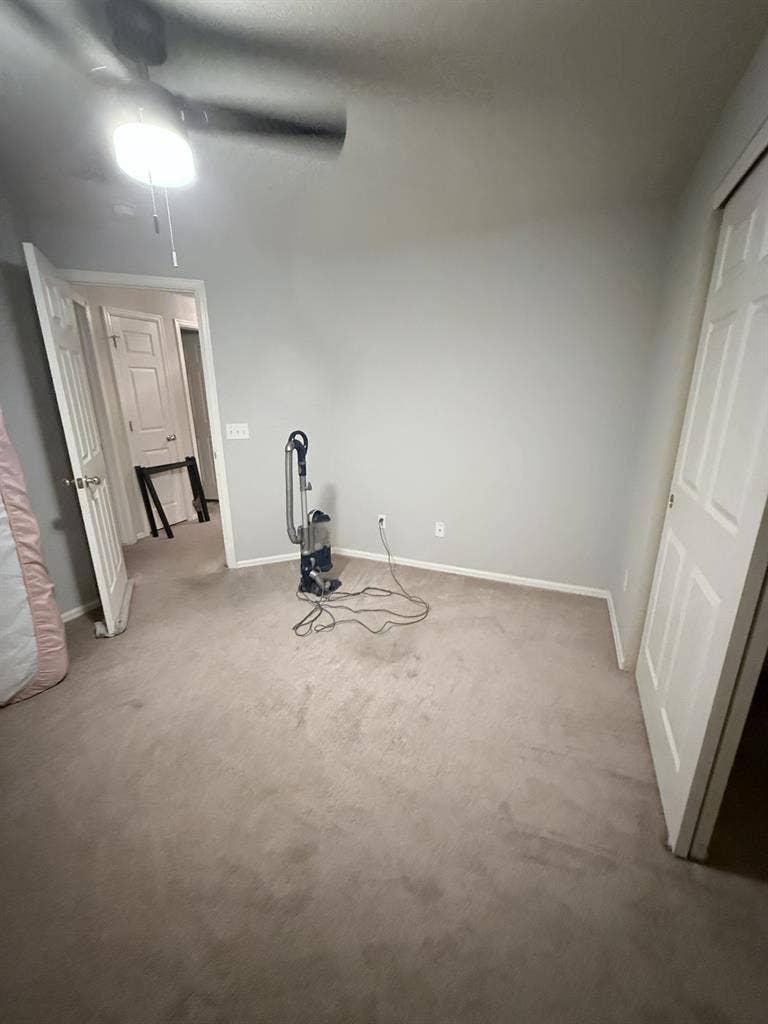 1-2 rooms available immediately.