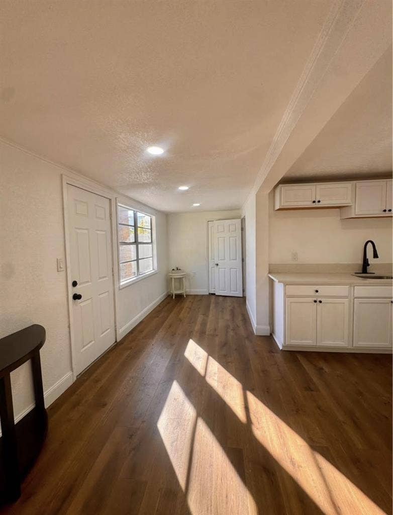 Duplex apartment for rent!