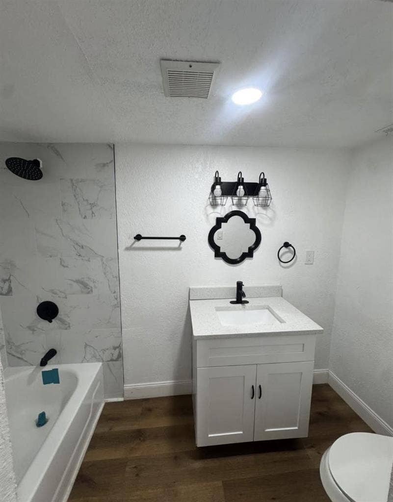 Duplex apartment for rent!