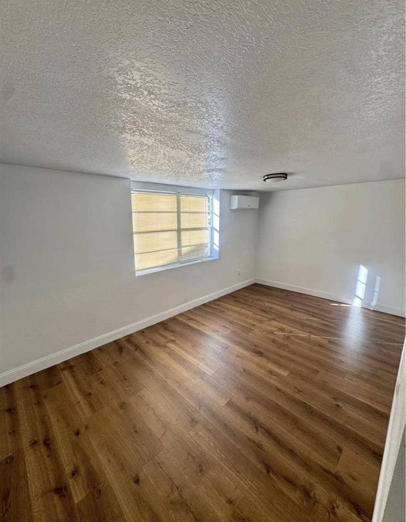 Duplex apartment for rent!