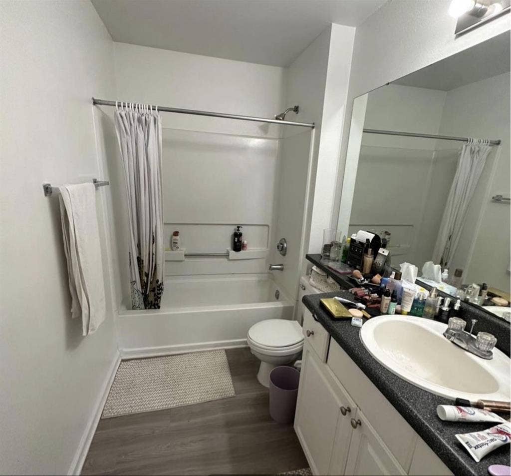 Room near NC State 795 all inclu