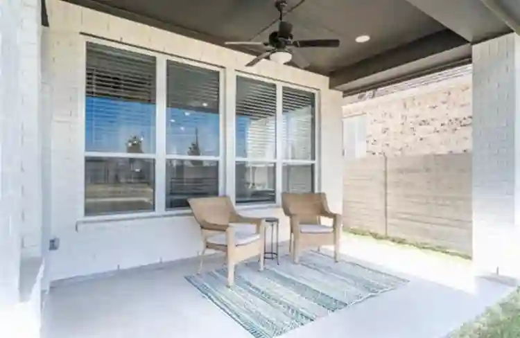 Furnished Room in Clean & Peaceful.