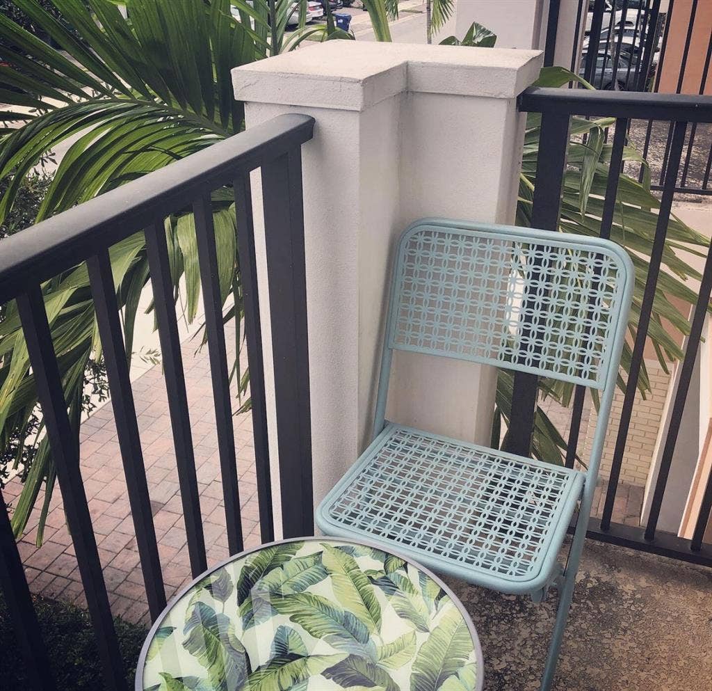 Room for a gentleman in Doral