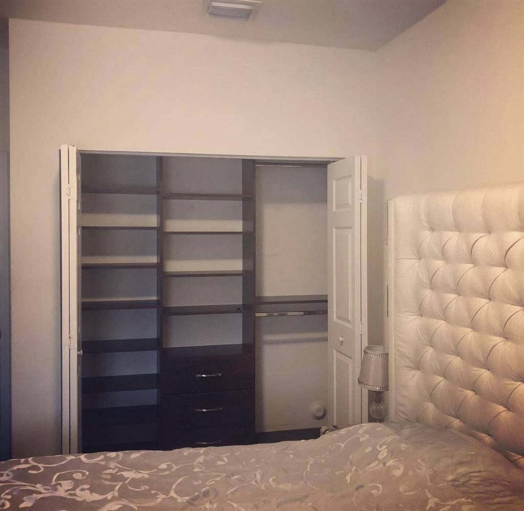 Room for a gentleman in Doral