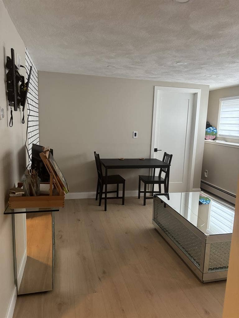 Looking for roommate in Watertown
