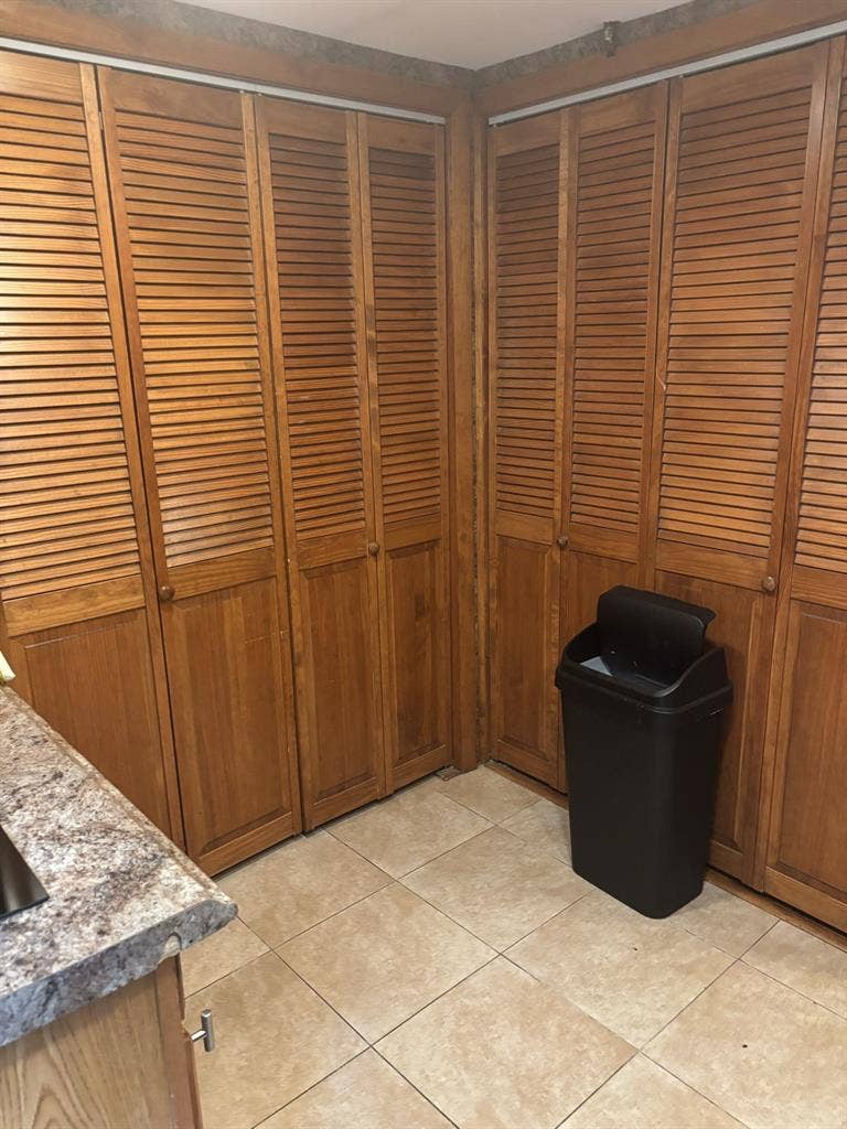 Looking for roommate in Watertown