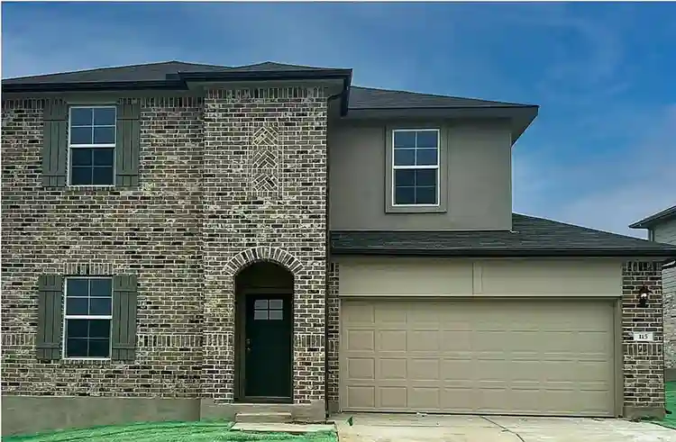5 BR in San Marcos