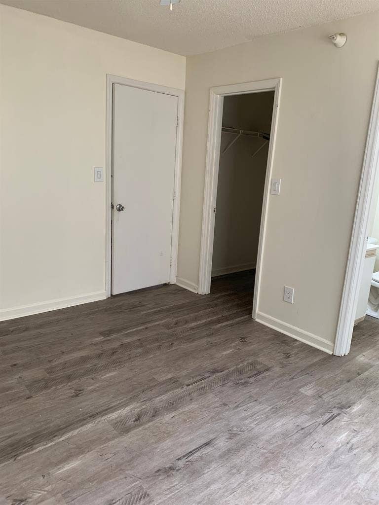 4 BR in Raleigh