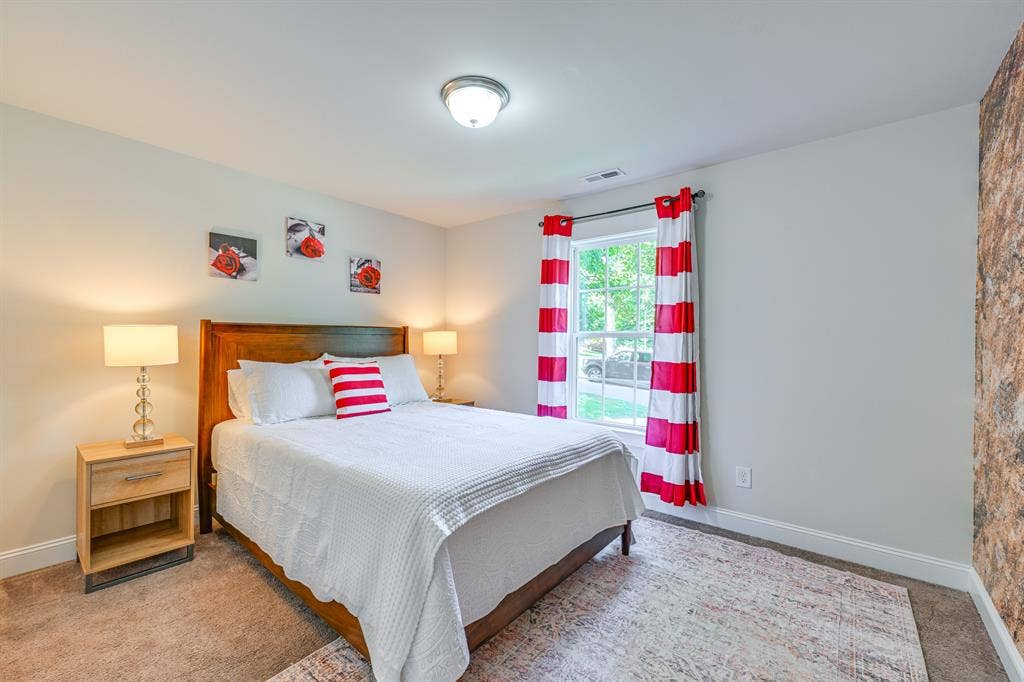 3 BR in Charlotte
