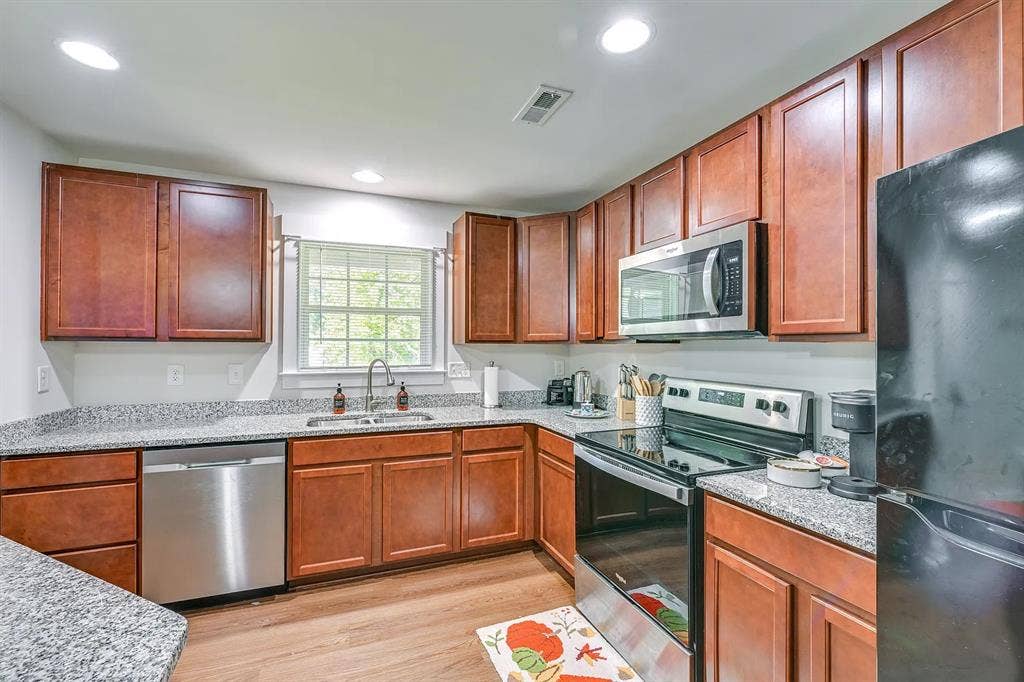 3 BR in Charlotte