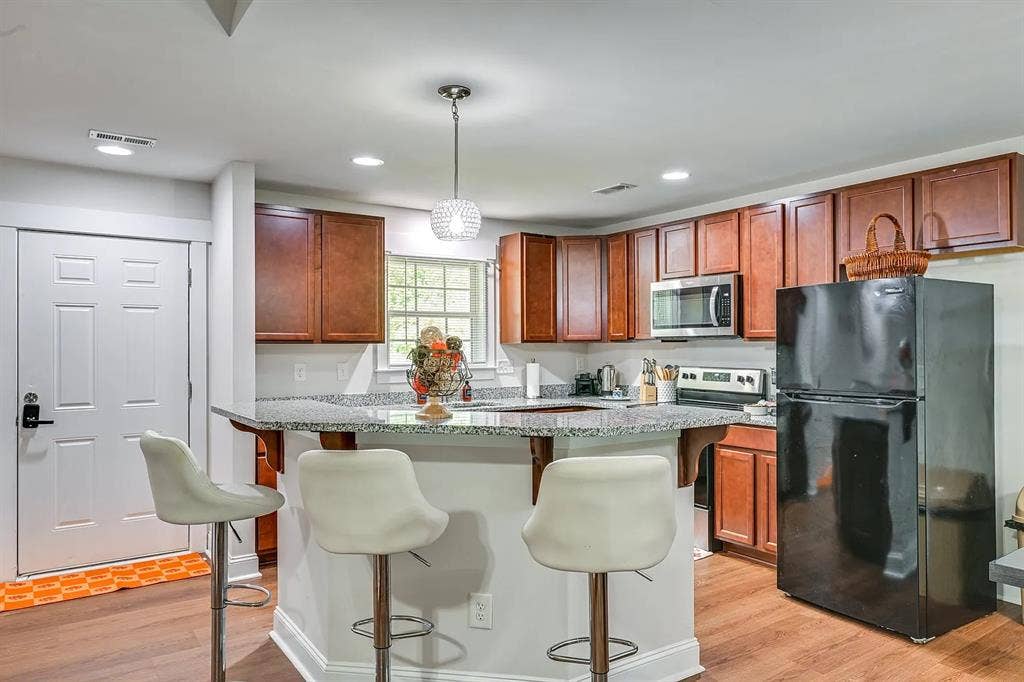 3 BR in Charlotte