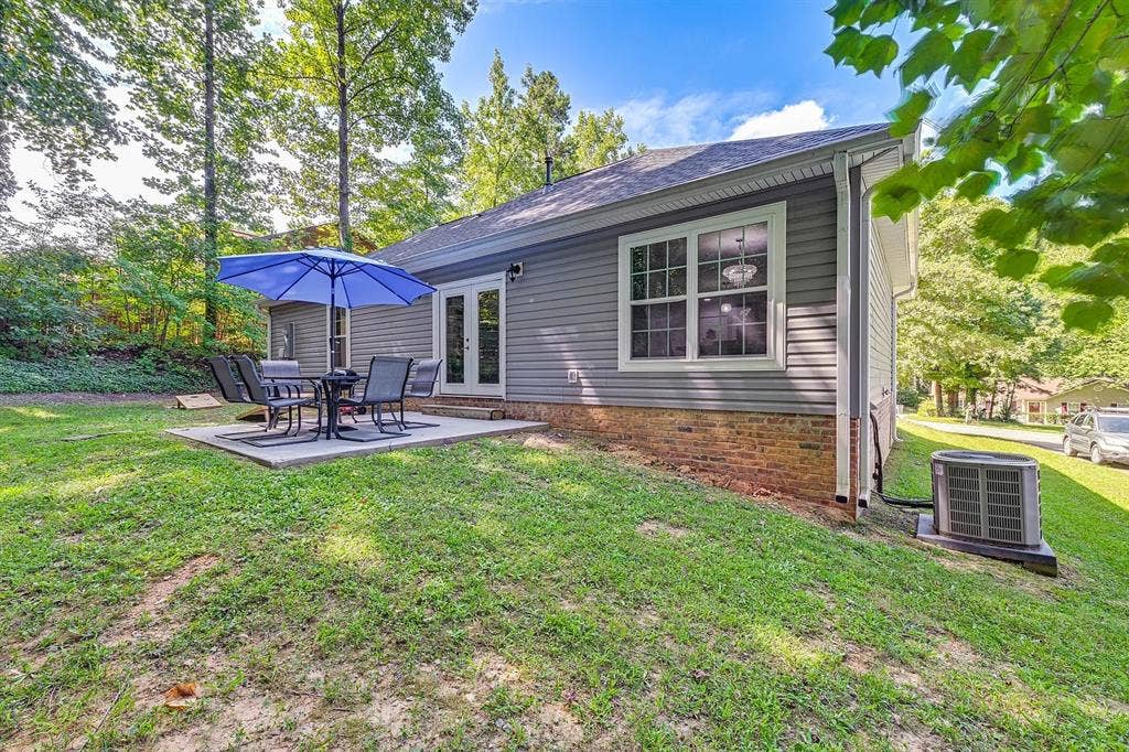 3 BR in Charlotte