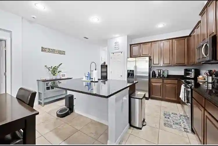 Beautiful furnished room for rent