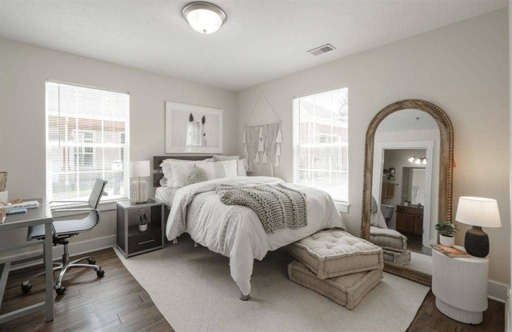 URGENT SUBLEASE (Present-07/31/27)