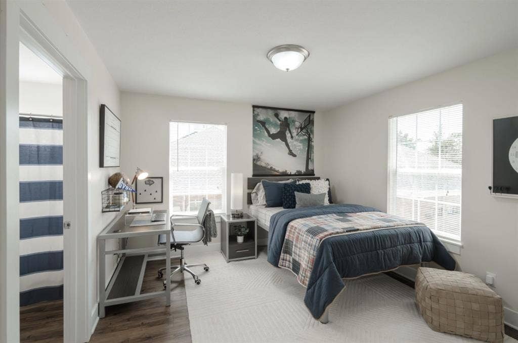 URGENT SUBLEASE (Present-07/31/27)