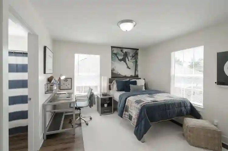 URGENT SUBLEASE (Present-07/31/27)