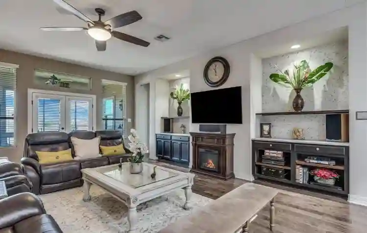 Furnished private room available.